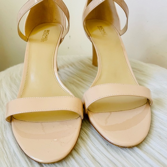 Michael Kors “Ava” Mid Sandal - Picture 3 of 9